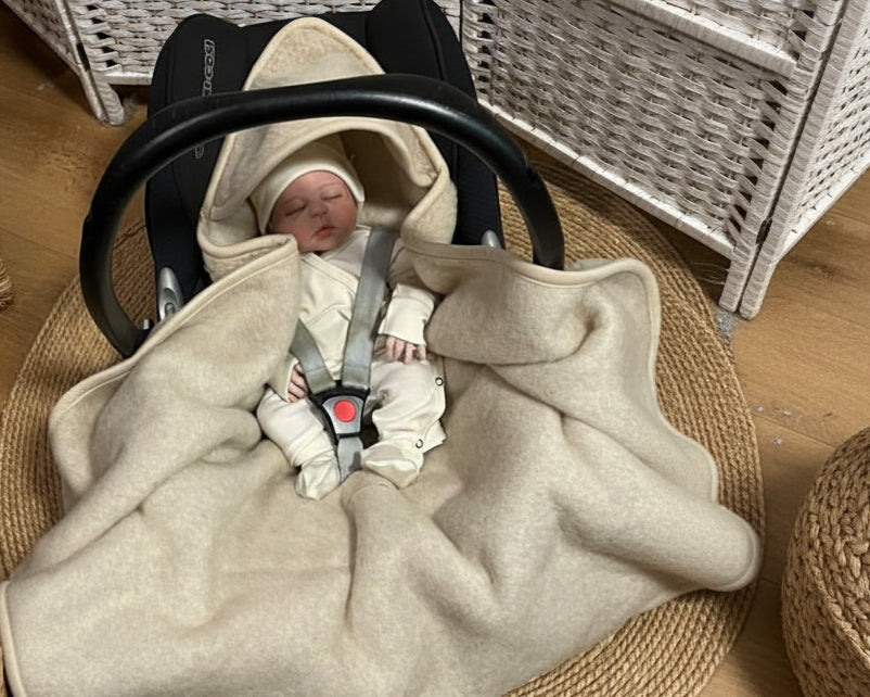 Wikkeldeken voor Maxi-Cosi & Autostoel – Merinowol | Latte