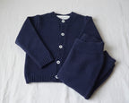 Wollen set gemaakt van babywol kleur blauw