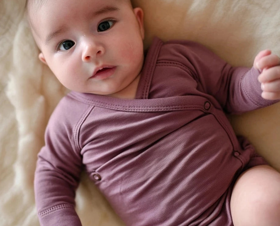 Merinowollen overslagromper Lavender